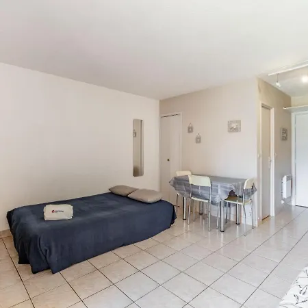 Les Caroubiers-2 By Interhome Apartment Saint Aygulf